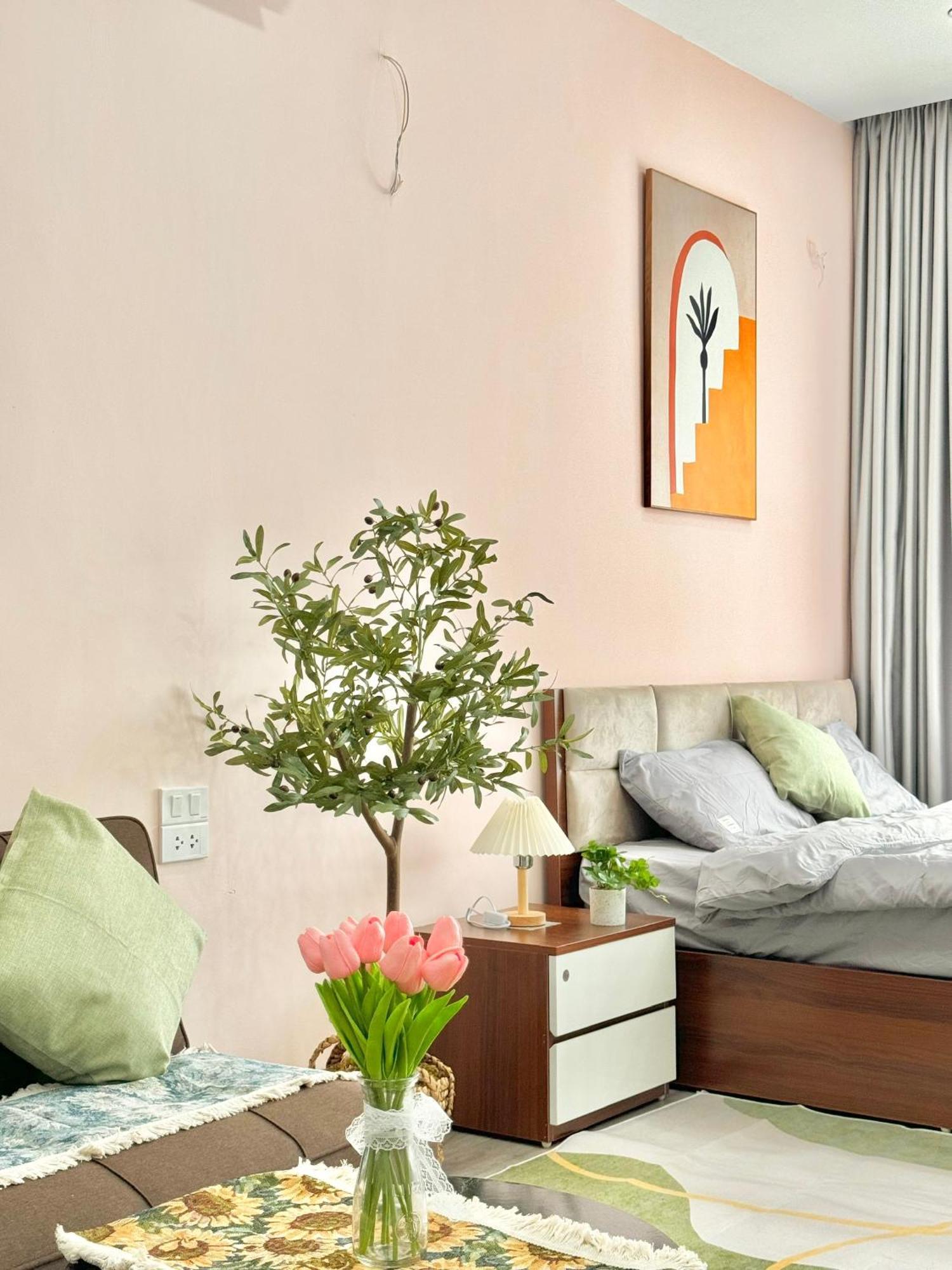 Modern & Comfy Apartment Hanoi Exterior foto